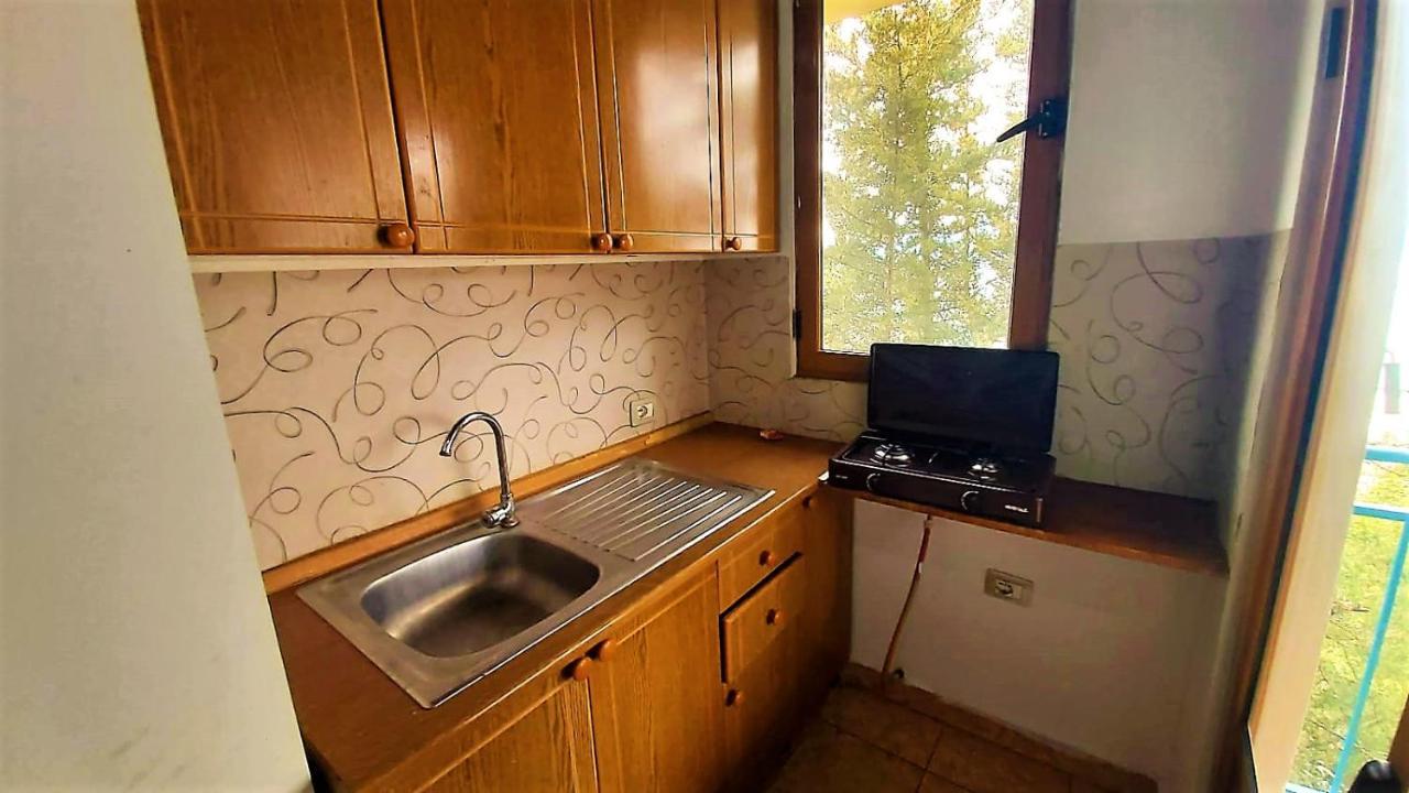 Ramo'S Cozy Beachside Haven With Panoramic Views - 1St Vlore Exterior photo