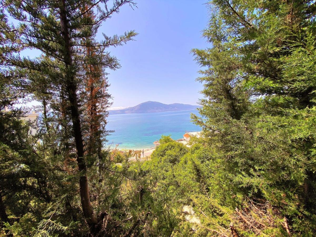 Ramo'S Cozy Beachside Haven With Panoramic Views - 1St Vlore Exterior photo